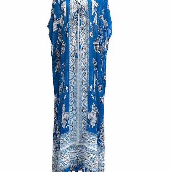 Flowing Cover Up - Picture 7 of 7